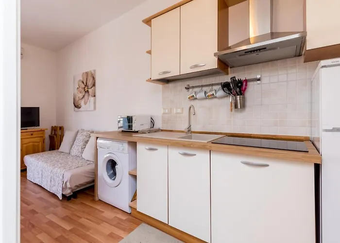 Belvedere Naxos 10 アパート *